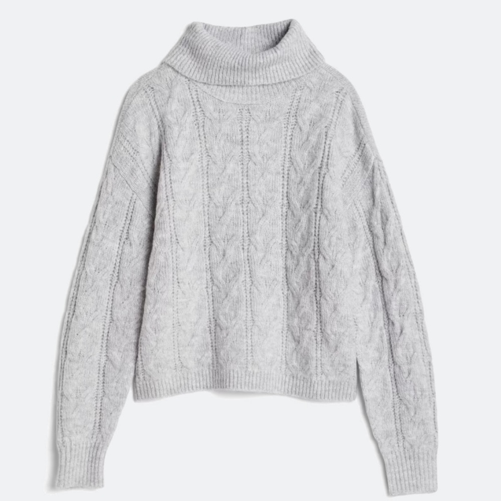 Like new! Giorgina Cowl Neck Sweater